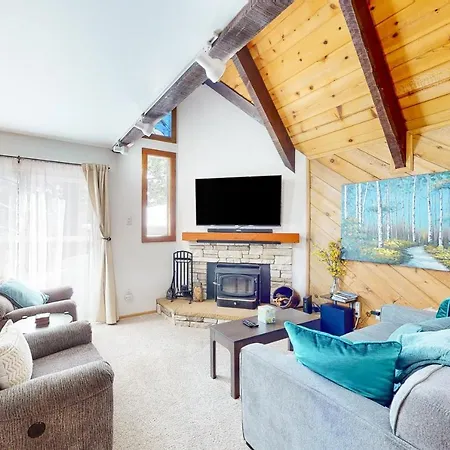 Mammoth View Villas 45